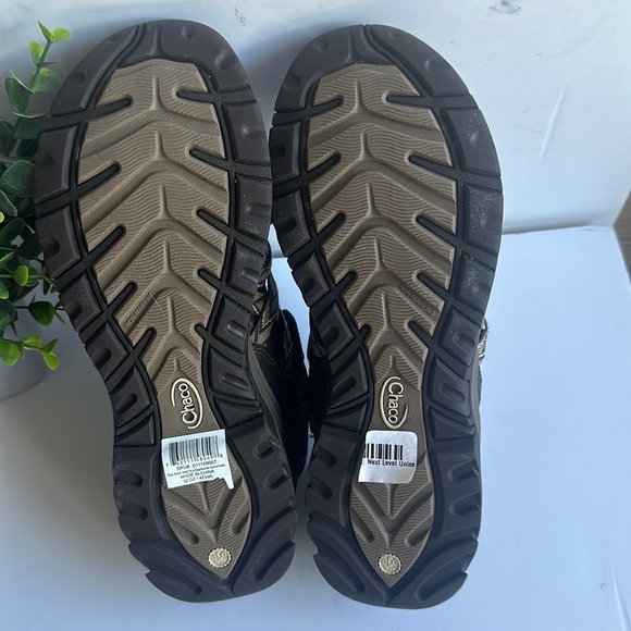 Chaco Outcross Evo 1 Water Shoes In Brown-Gray and Black-Sz 11 - Picture 8 of 12